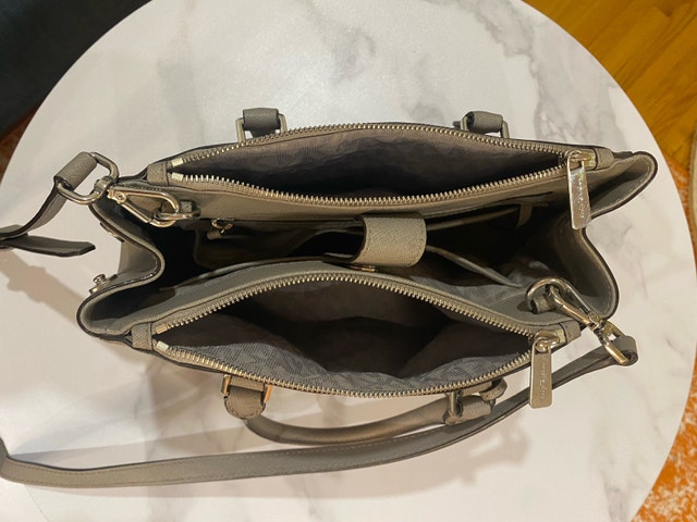 Michael Kors Crossbody Bag/ Handbag/ Purse - photo 4