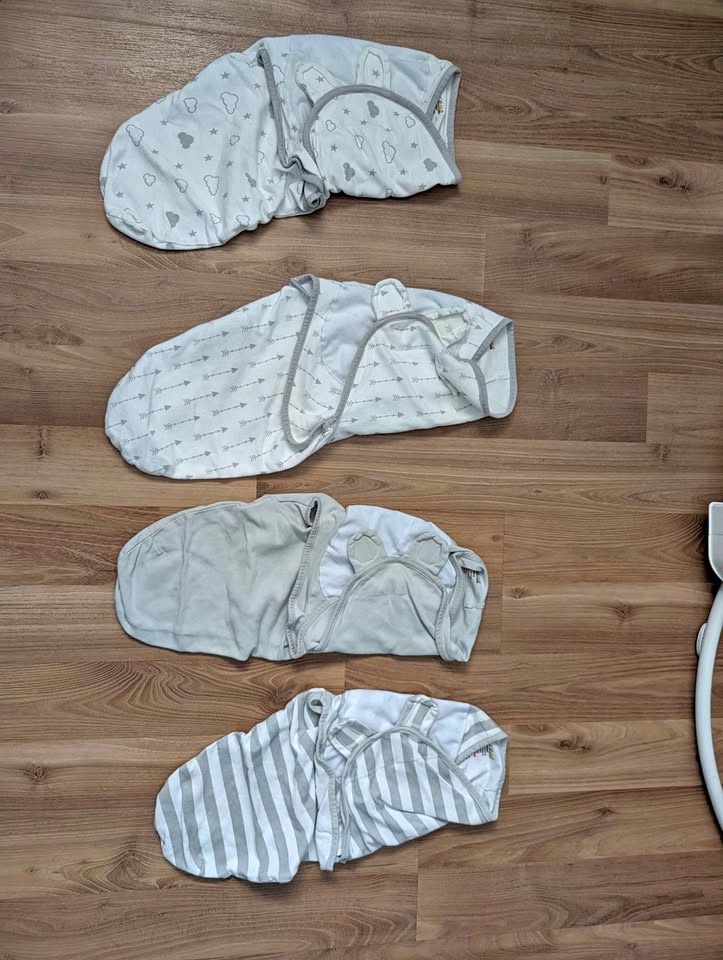 4 Swaddle Sacks - Size Small (0-3 Months)🏆