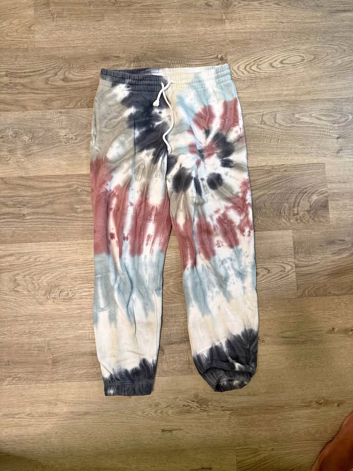 TNA sweatpants