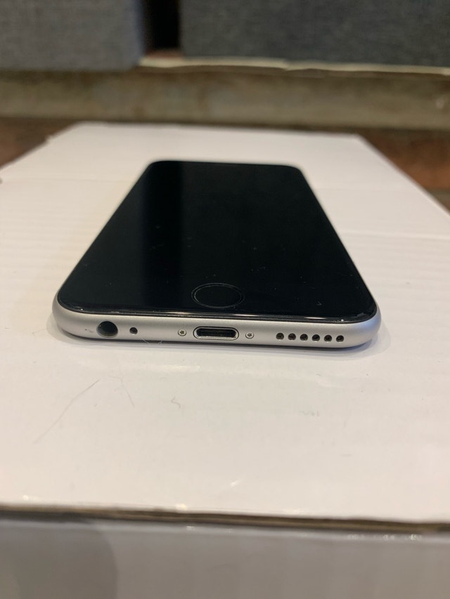 iPhone 6s 64 GB Unlocked - photo 4