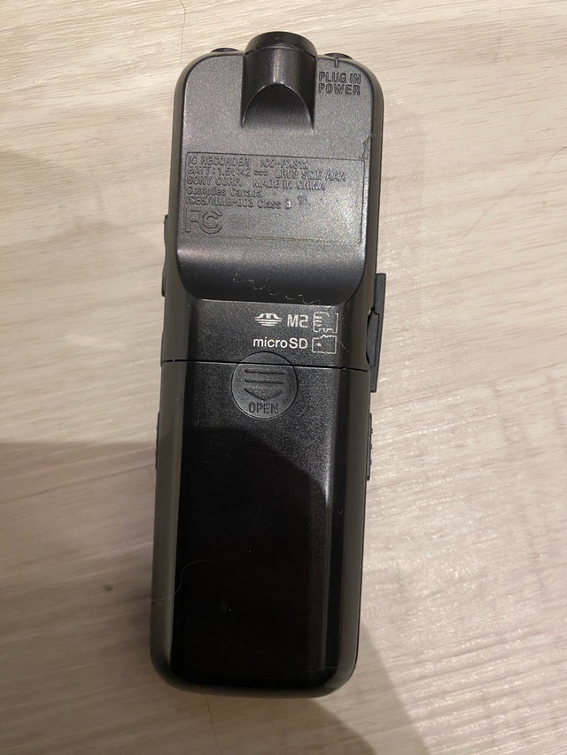 Sony Digital Flash Voice Recorder - photo 2