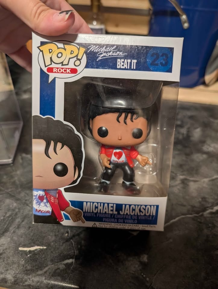 Authentic Michael Jackson Beat It Funko Pop🏆 - photo 2
