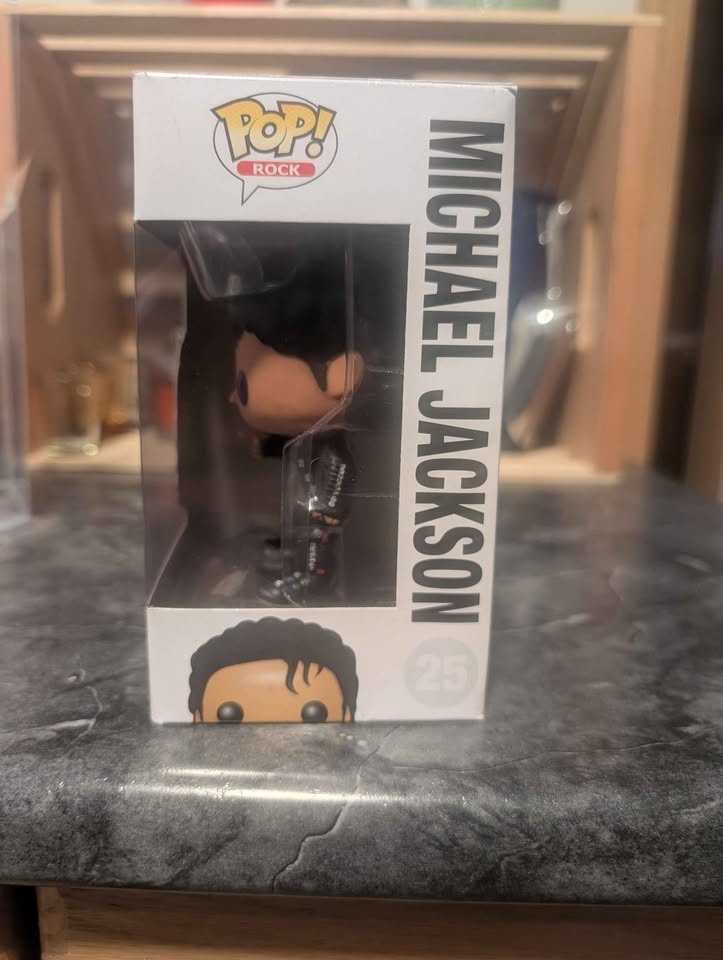Authentic Michael Jackson Bad Funko Pop🏆 - photo 2