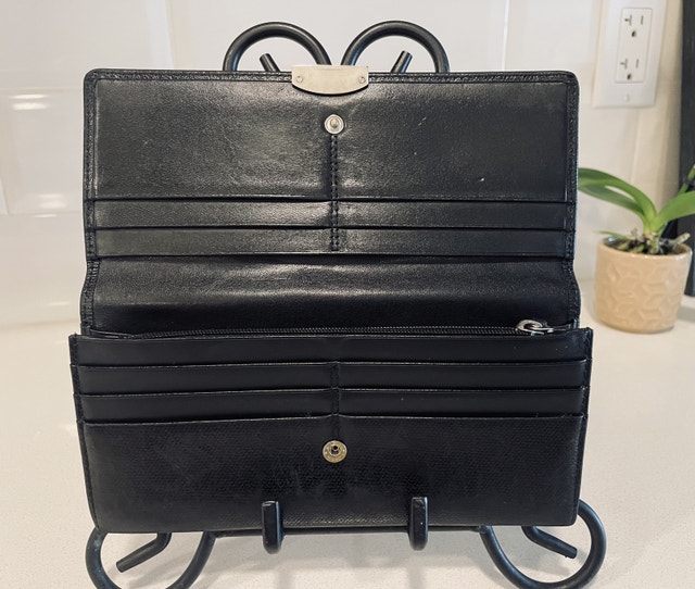 Vintage 1990s Coach Leather Classic Black Wallet - photo 2