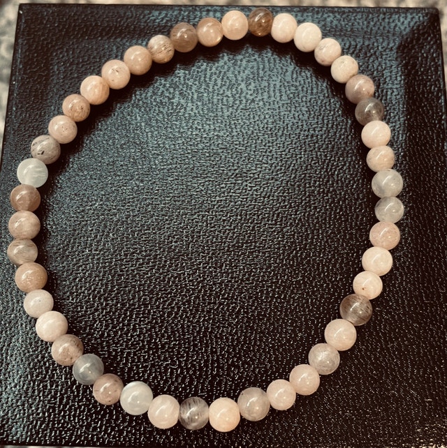Stylish beaded bracelets - photo 3