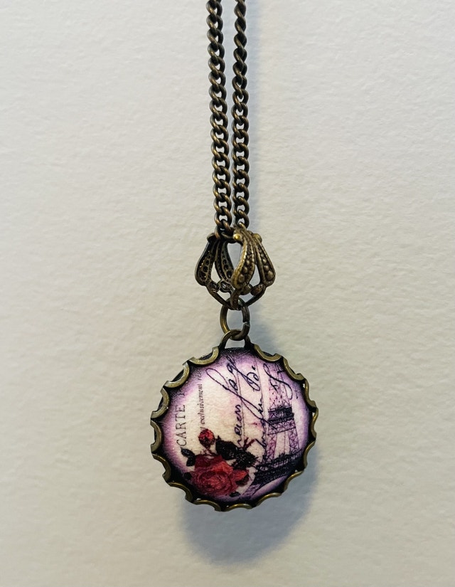 Paris necklace