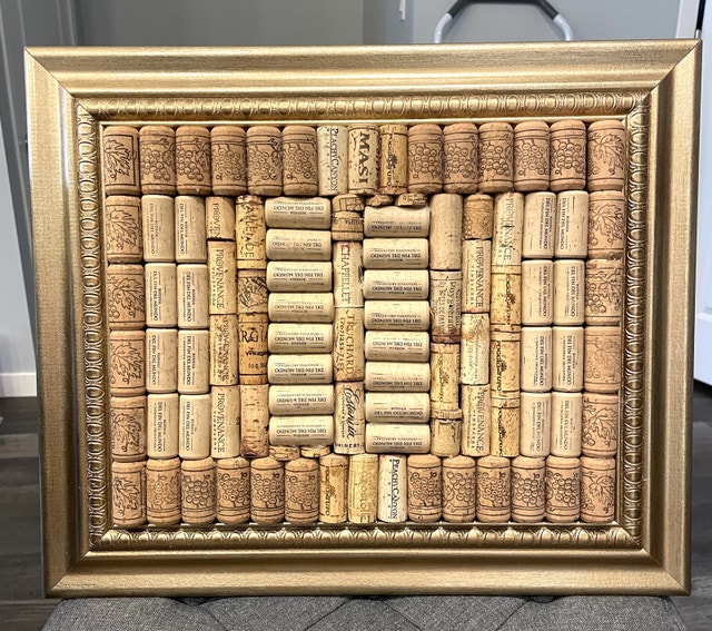 Custom Wine Cork Picture Frame - photo 2
