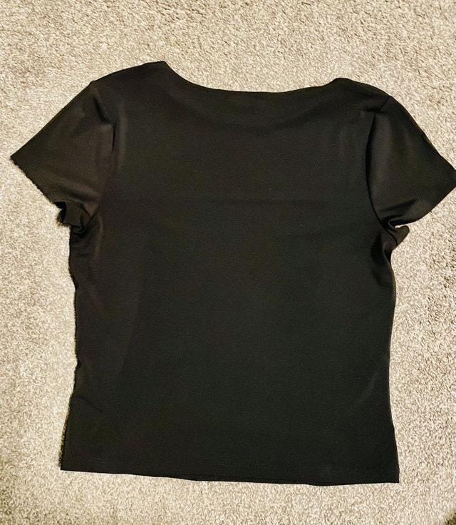 Dynamite women’s black knit shirt - photo 4