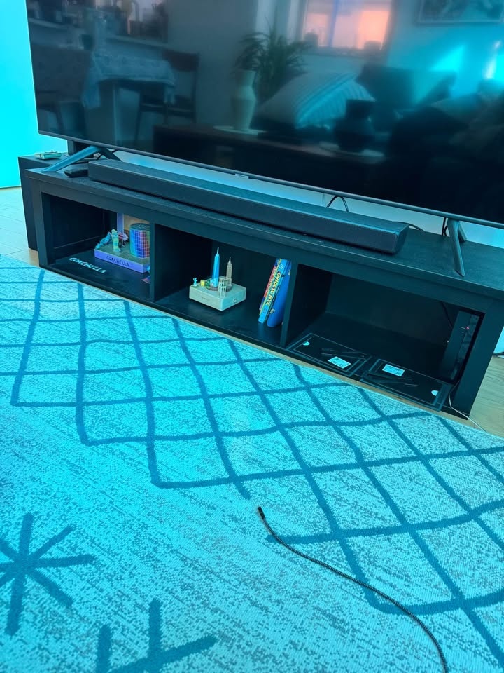TV Stand - photo 2