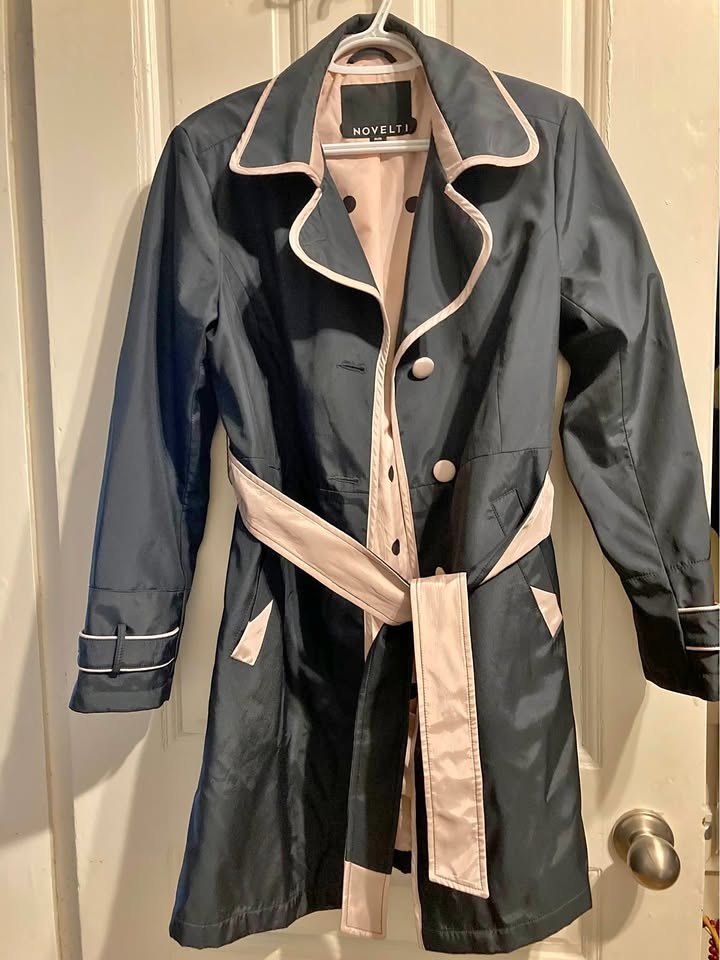 Women’s Two-Tone Jacket