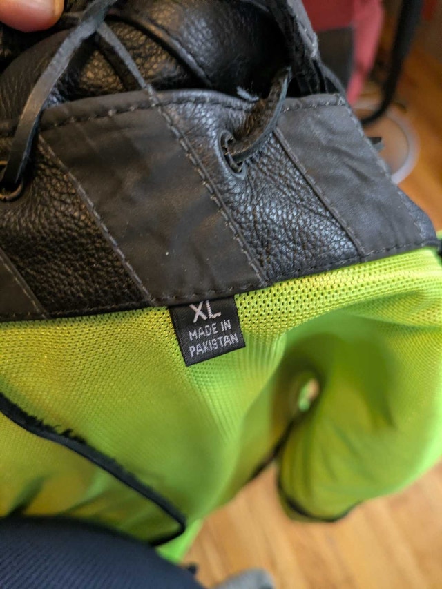 Genuine Leather XL Reversible Vest - photo 4