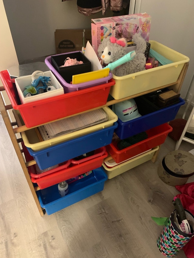 Solid wood storage unit