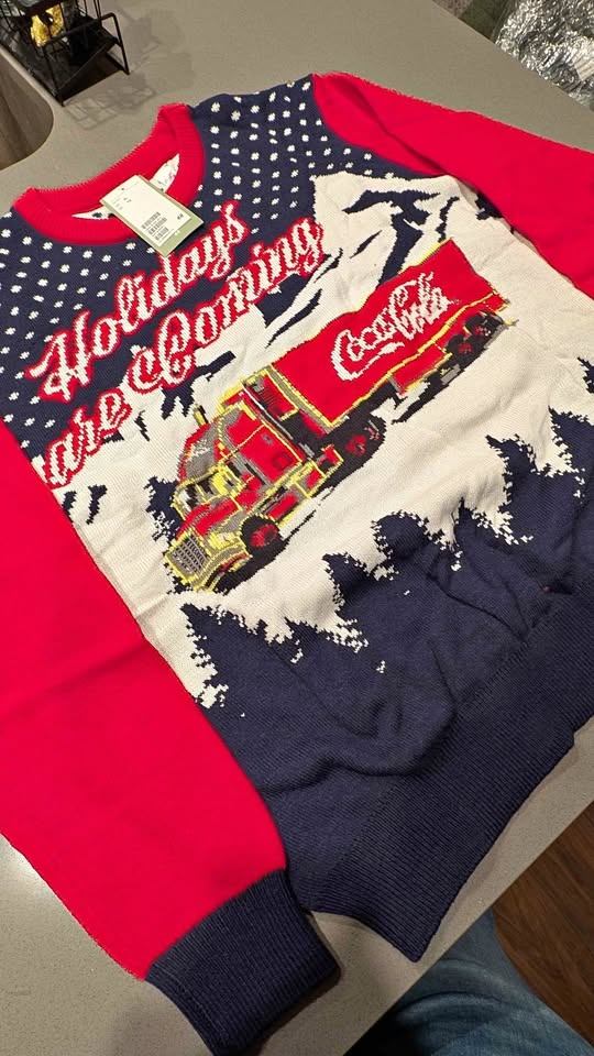 H&M Coca-Cola Holiday Truck Sweater XL NWT