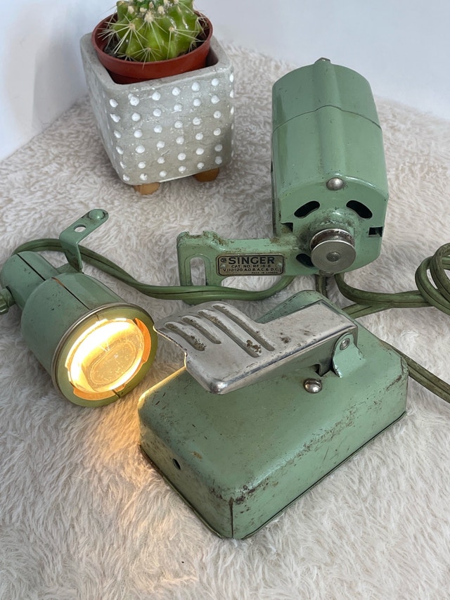 Singer Motor Light & Foot Controller Pedal Green RFJ128 8