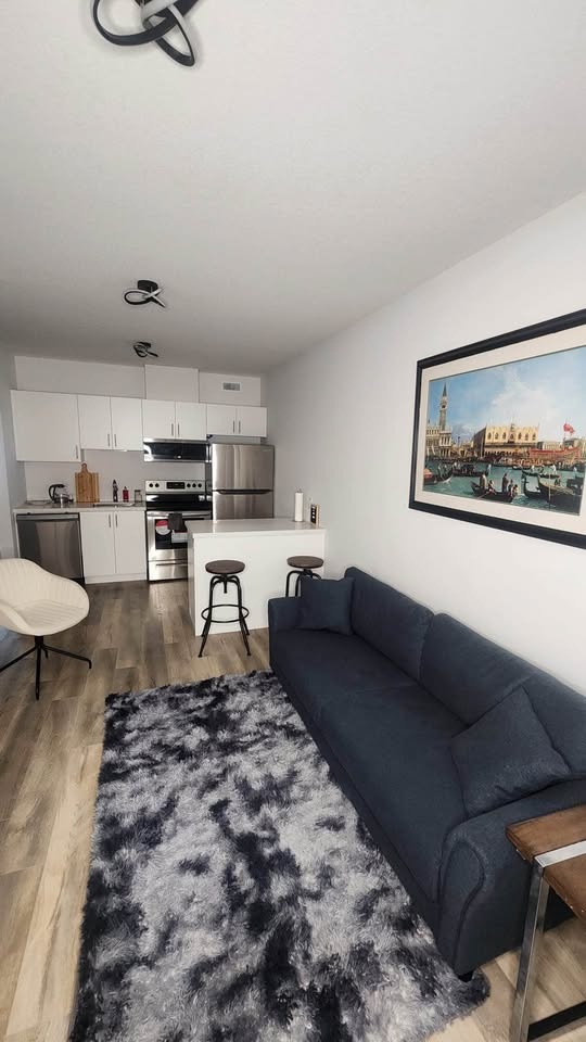 2 Beds 1.5 Baths Townhouse- NIAGARA FALLS - photo 5