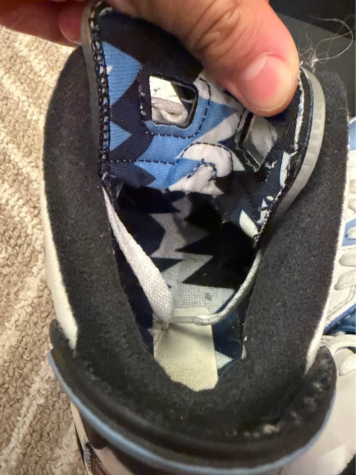 Jordan 6 UNC - photo 4