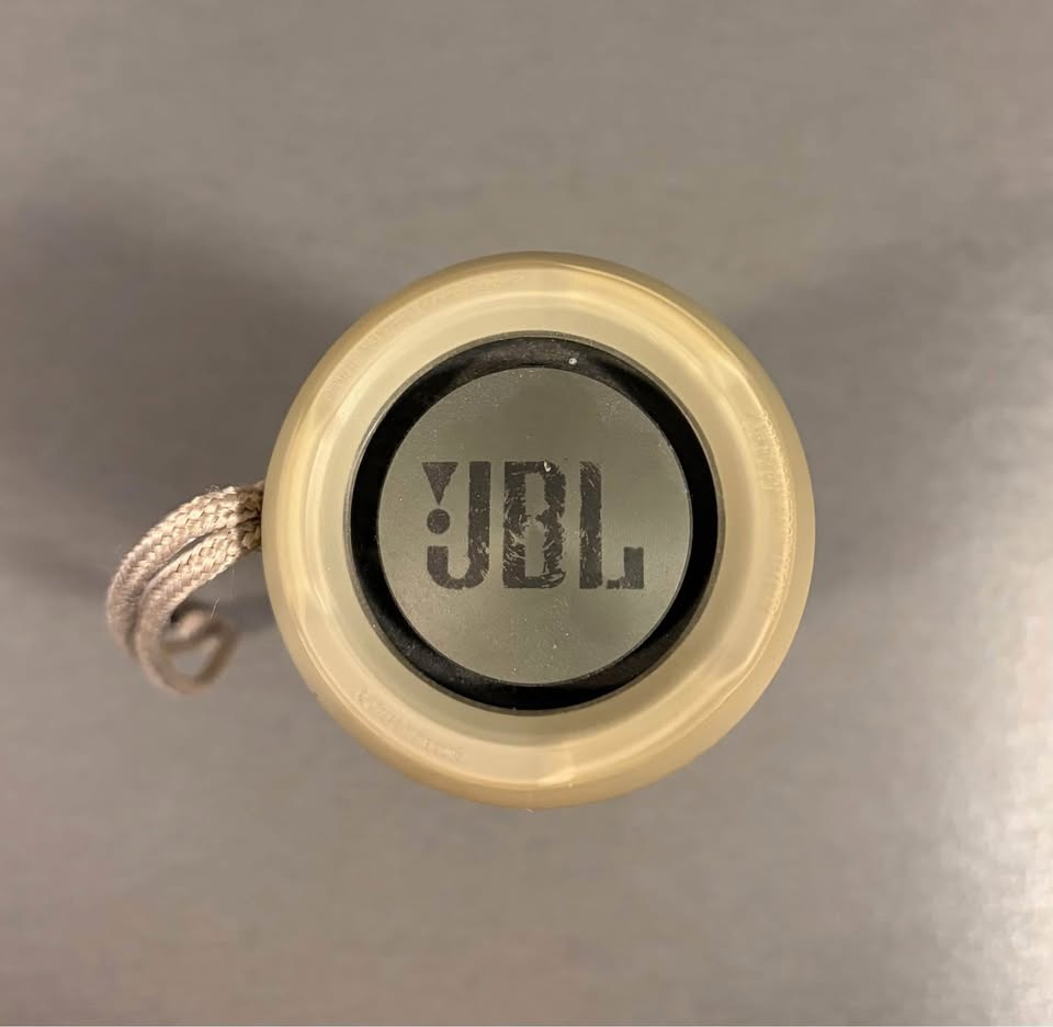 JBL Flip 3 Portable Bluetooth Speaker - photo 4