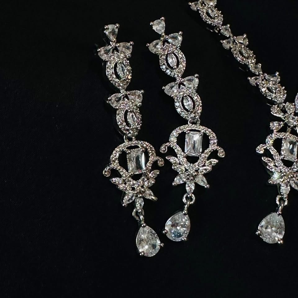 4 pc Necklace, Earring and Teeka Set - photo 3