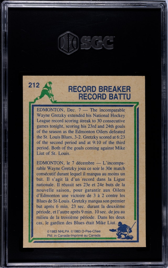 1983-84 O-Pee-Chee Wayne Gretzky SGC 8.5 - photo 2