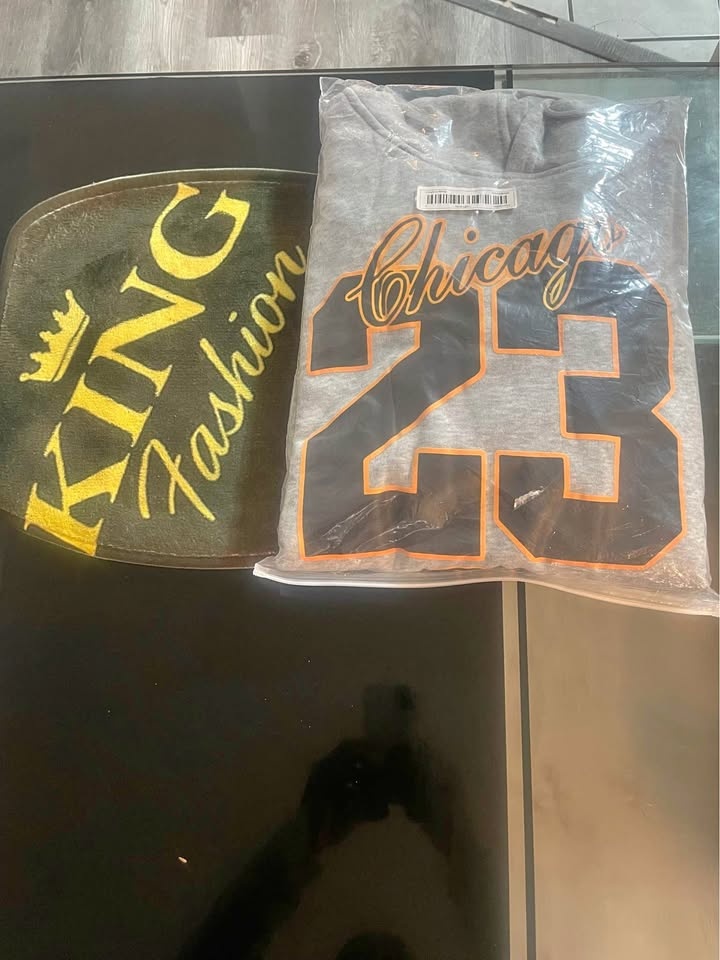 Customized hooded sweater