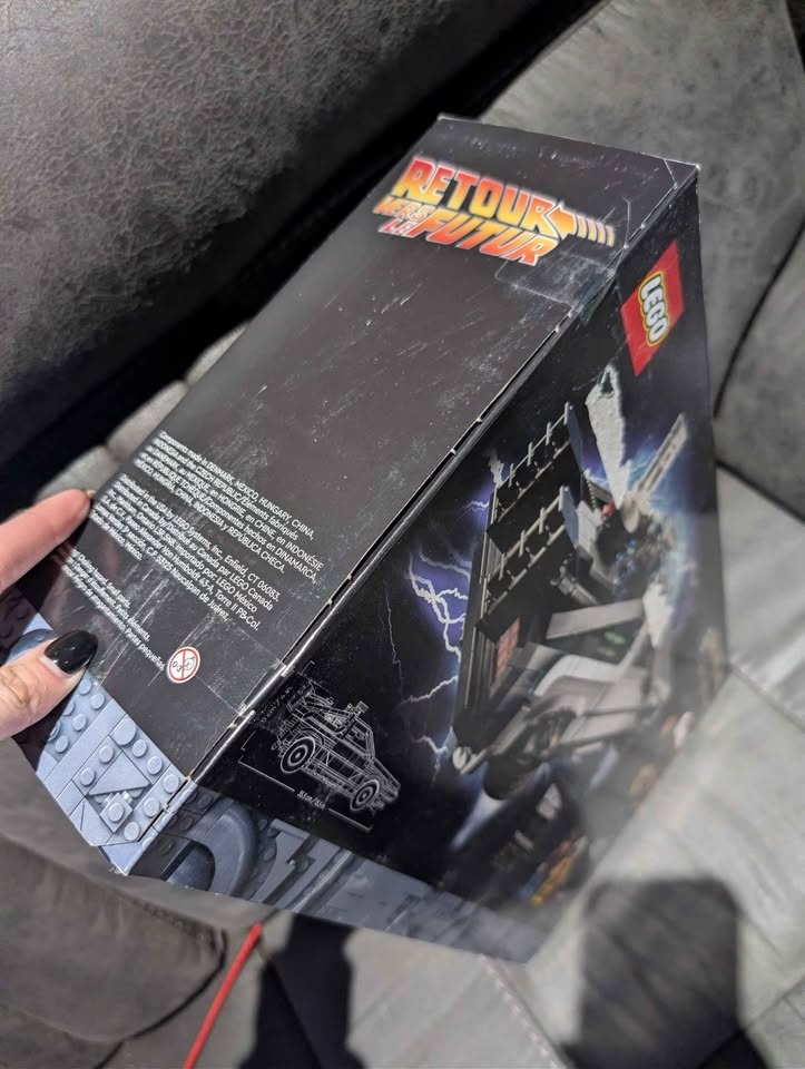 BNIB Lego Time Machine from Back To The Future - photo 2