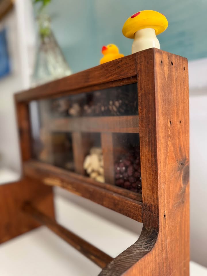 Rustic Farmhouse Paper Towel Holder w/ Diorama - photo 3