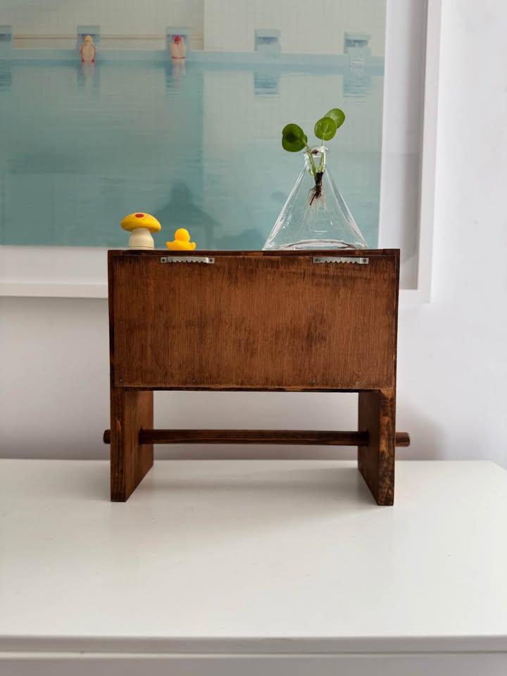 Rustic Farmhouse Paper Towel Holder w/ Diorama - photo 5