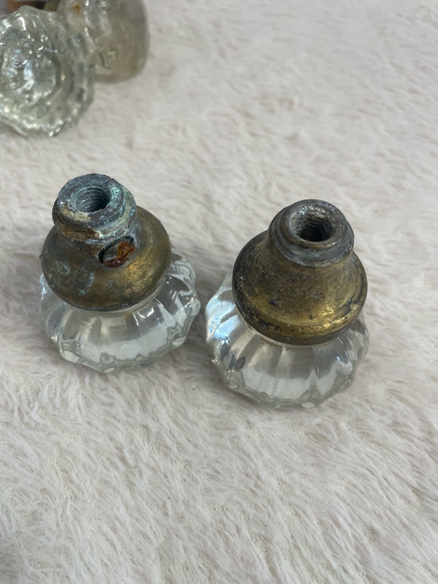 Antique Victorian Glass Doorknob Fluted Around Edge - photo 3