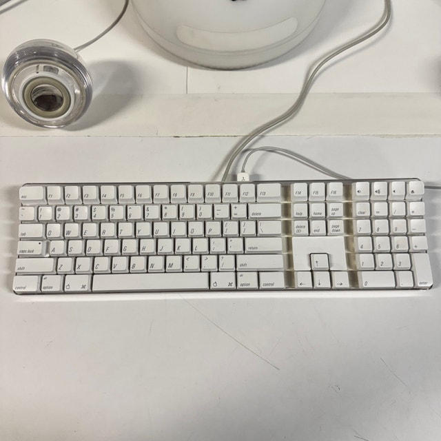 Apple iMac G4 15” Vintage Desktop Complete Set – Working (2002) - photo 2
