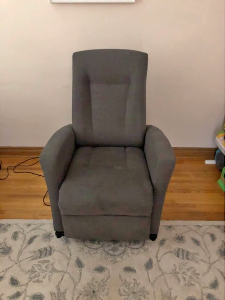 Lightly Used Recliner Fabric Grey, Like New!!