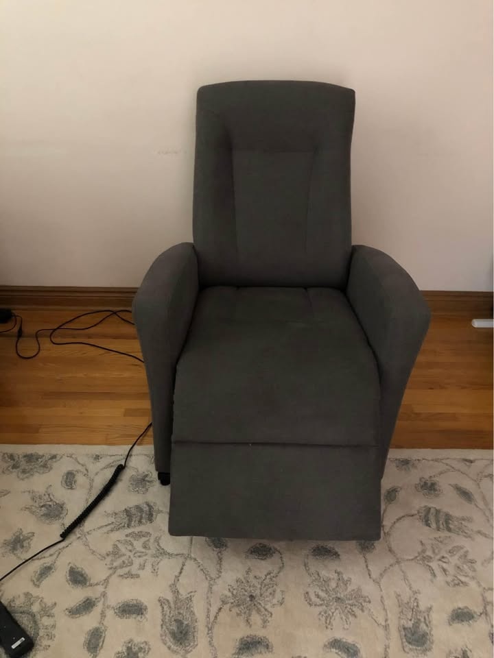 Lightly Used Recliner Fabric Grey, Like New!! - photo 2