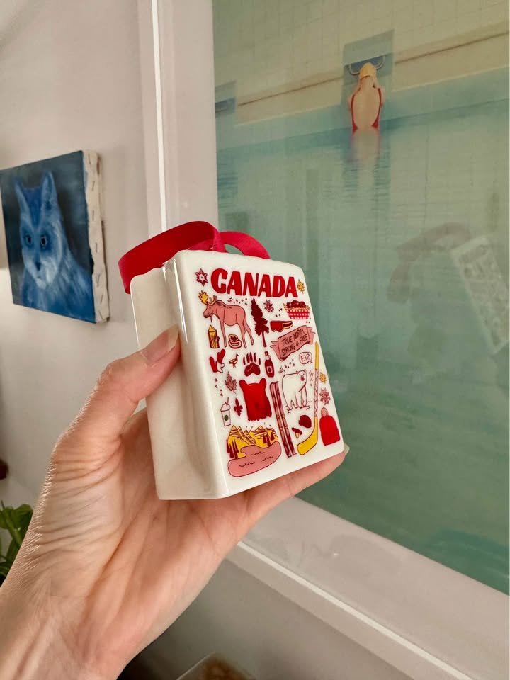 2019 Starbucks Been There Canada Gift Card Holder - photo 2