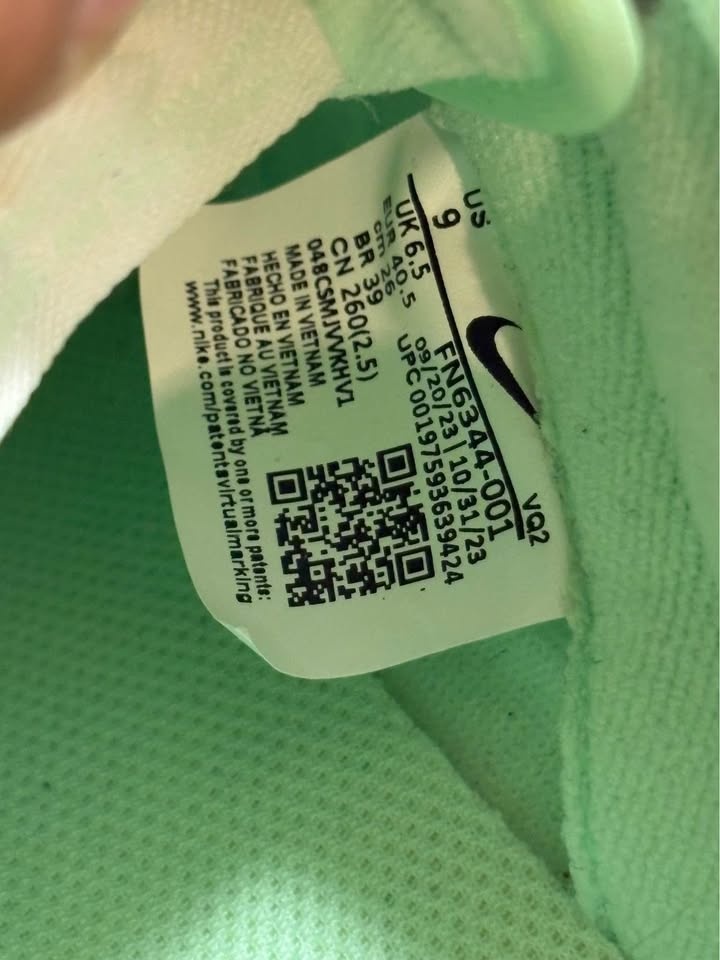 Women's Size 9 Nike Dunks - photo 4