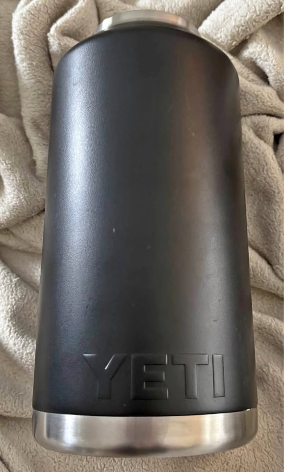 YETI Rambler 64 oz Bottle (no lid)