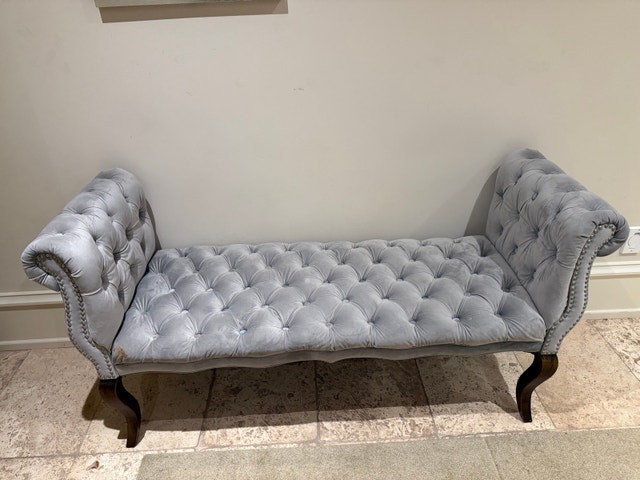 Tufted Bench