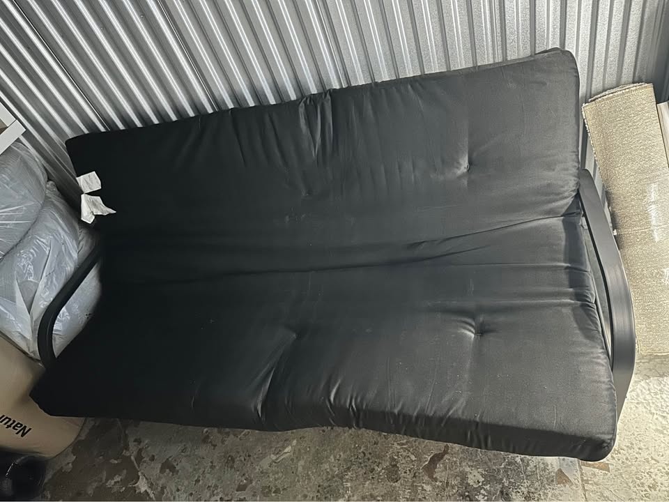 Sofa bed pick-up only - photo 3
