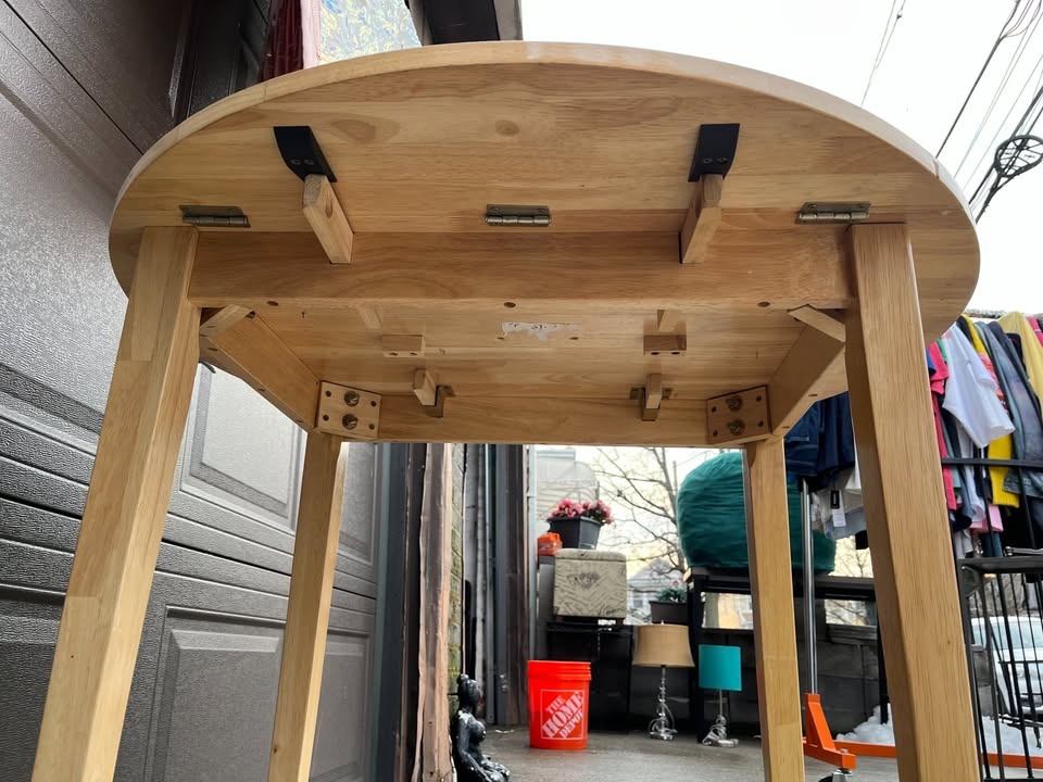 Natural Dining Table - photo 3