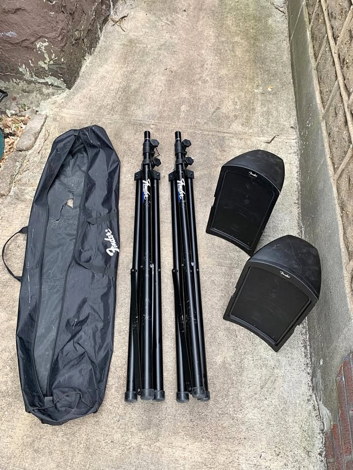 DJ Equipment & DJ SPEAKERS