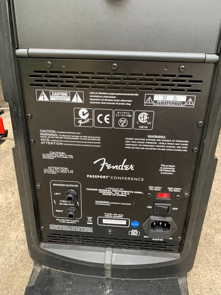 DJ Equipment & DJ SPEAKERS - photo 4