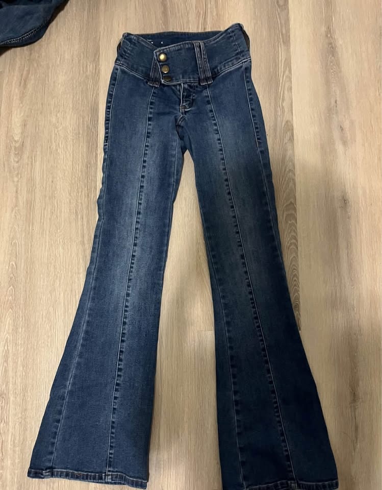 Garage Low Waisted Jeans
