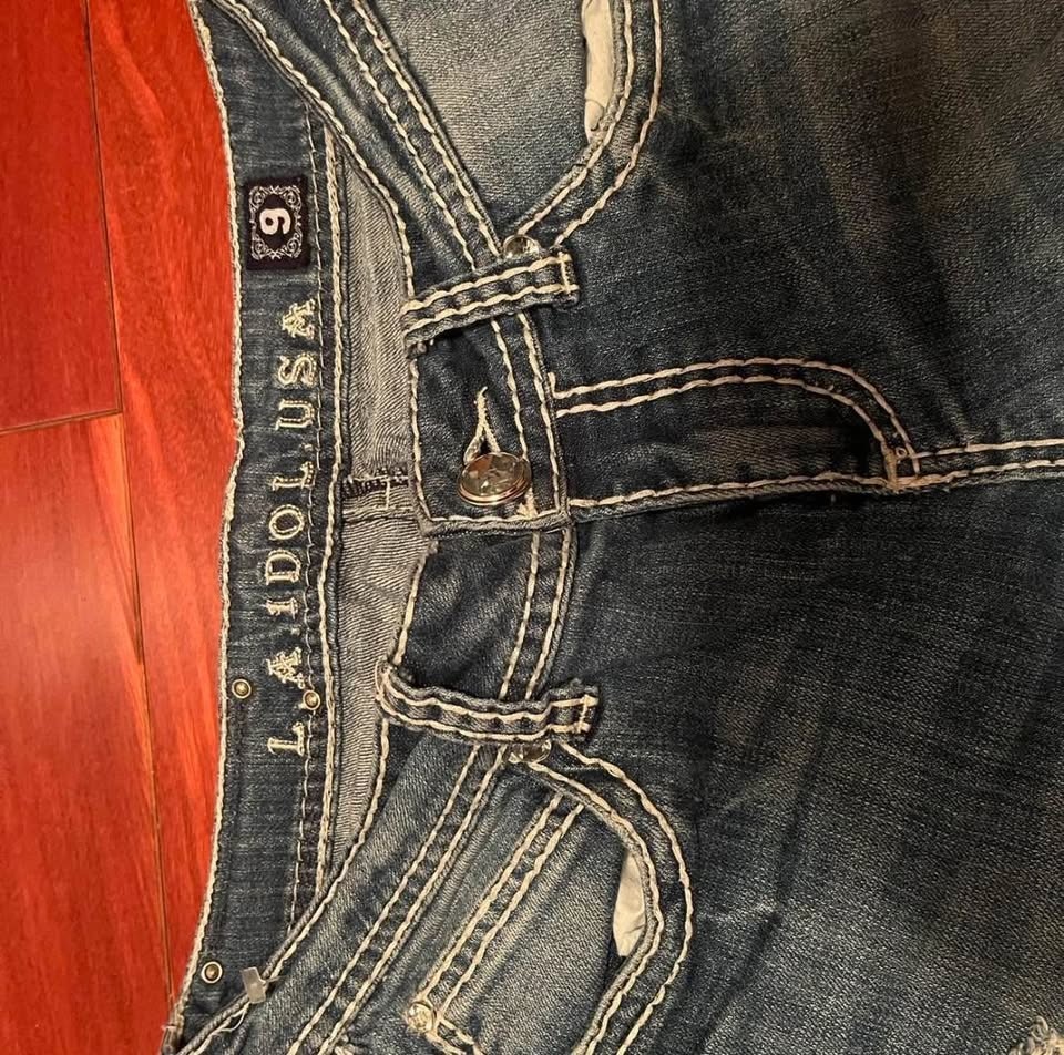 LA Idol Distressed Jeans - photo 5