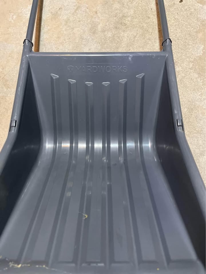 Yard works HD snow shovel sleigh with steel wear strip 24 in - photo 2