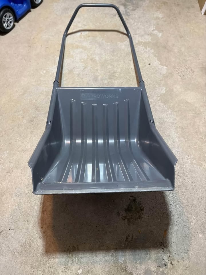 Yard works HD snow shovel sleigh with steel wear strip 24 in - photo 3