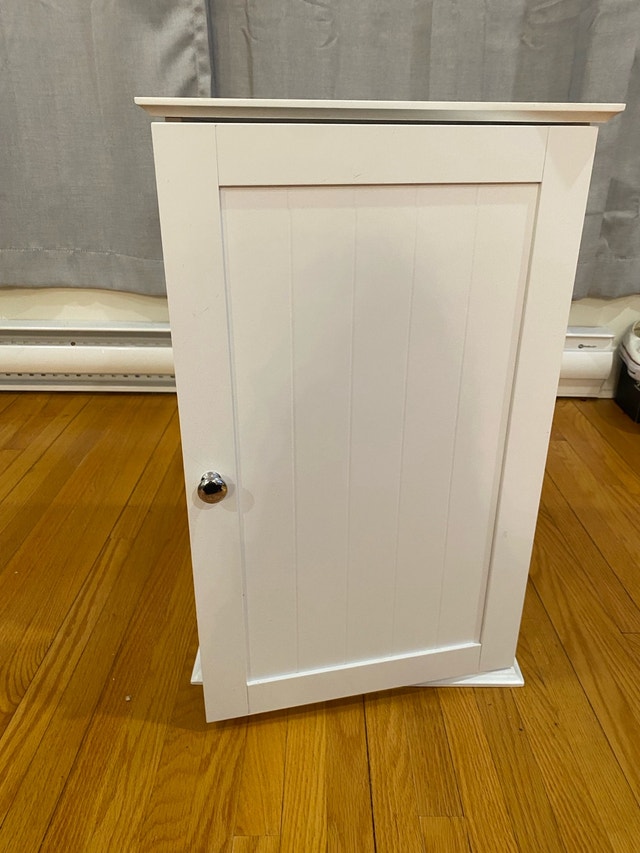 Medicine Cabinet / Storage Cabinet - photo 2