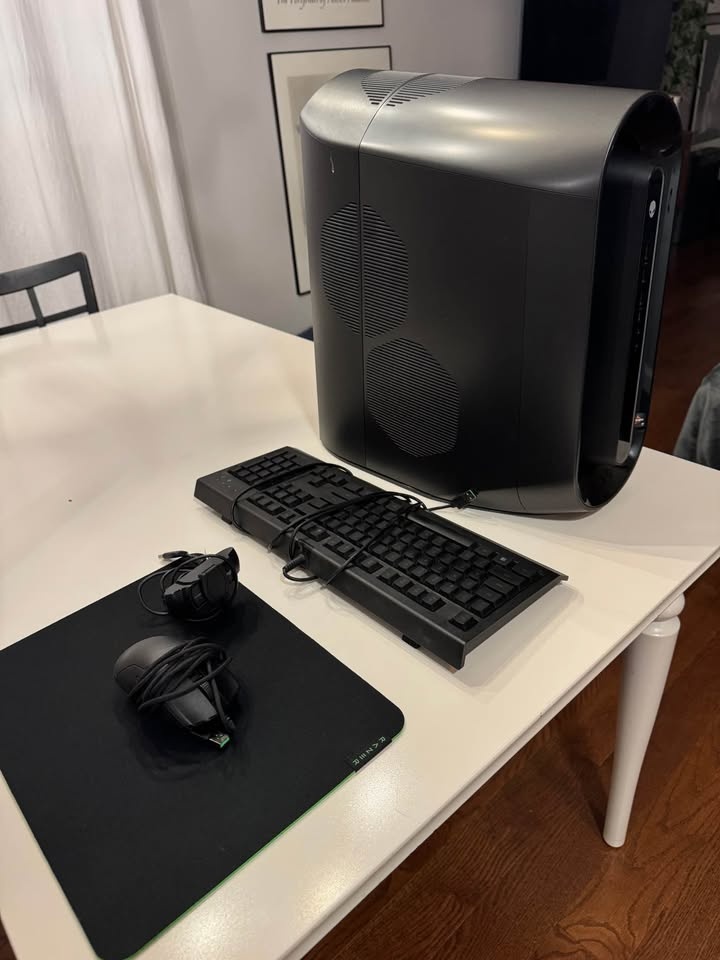 🔥 Alienware Aurora R10 Gaming PC 🔥 - photo 2