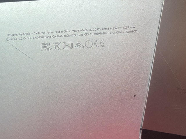 MacBook Air 13” & iPhone 5 - photo 3