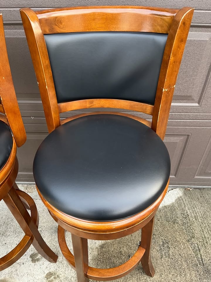 Boraam Augusta Counter Height Swivel Stool - photo 3