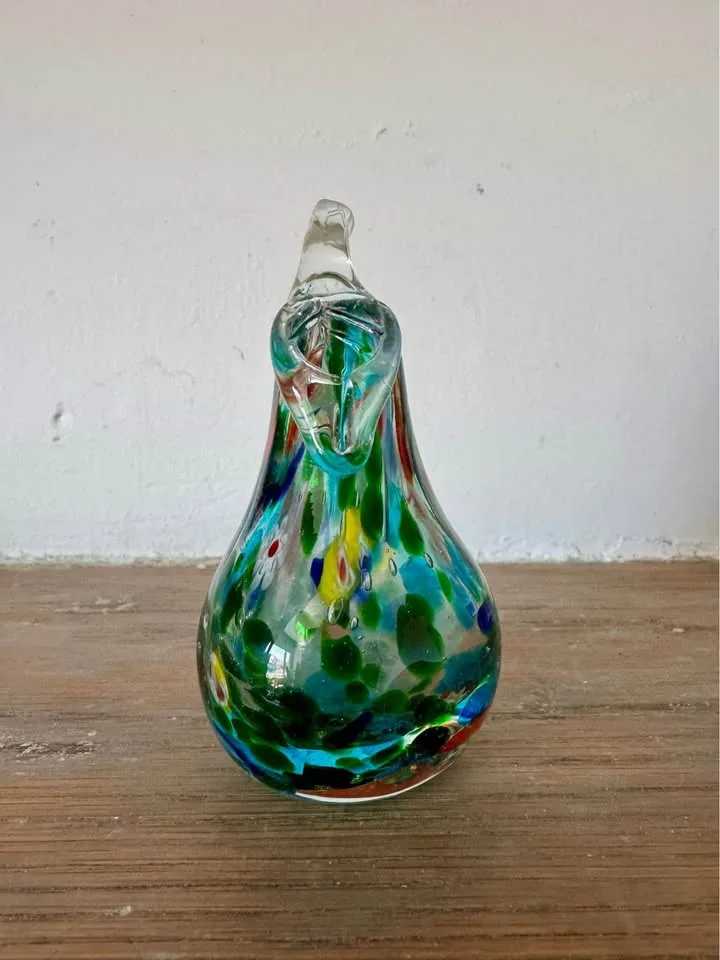 Murano Hand Blown Glass Pear Paperweight Decor image indicator(3)
