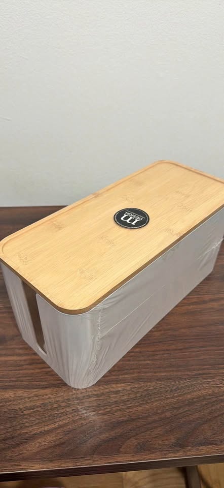 M Design Cord Container