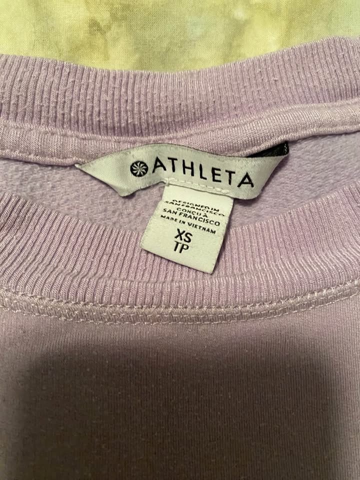 ATHLETA Longsleeve Shirt - photo 2